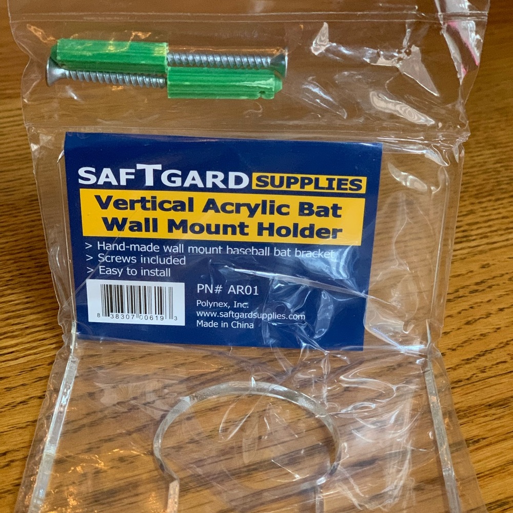 NEW.  SAFTGARD Vertical Acrylic Bat Wall Mount Holder